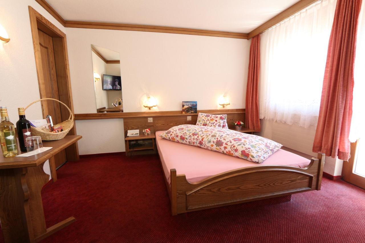 Hostel Imseng Saas Fee Exteriör bild
